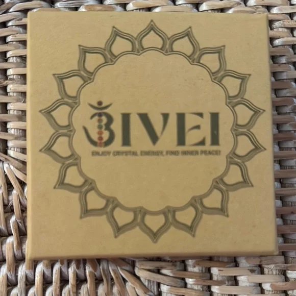 Bivei Beaded Bracelet Set - Picture 3 of 3